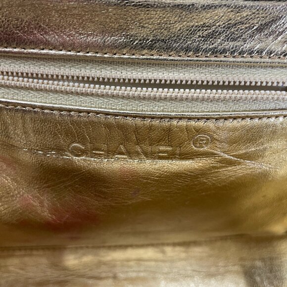 Vintage Chanel Black Quilted Frame Evening Bag - Picture 2 of 16